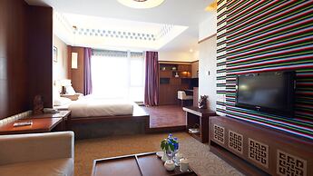 Floral Hotel Shangri-la Budange