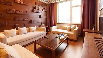 Floral Hotel Shangri-la Budange