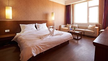 Floral Hotel Shangri-la Budange