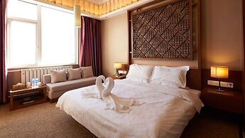 Floral Hotel Shangri-la Budange