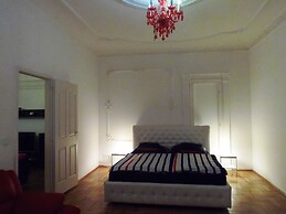 Budapest Promenade Apartments