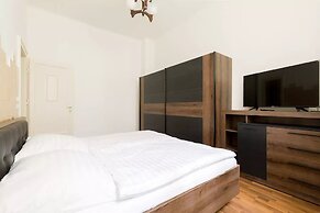 Budapest Promenade Apartments