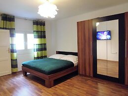 Budapest Promenade Apartments