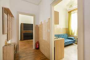 Budapest Promenade Apartments