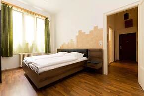 Budapest Promenade Apartments