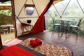 Bubble Dome Village- Glamping