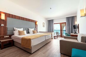 Alua Helios Bay - All Inclusive