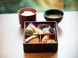 Aizu Higashiyama Onsen, Tsuki no Akari