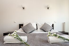 WS Old Town Apartments