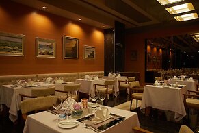 Secrets Sunny Beach Resort & Spa - All Inclusive - Adults Only