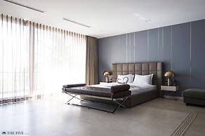 The Five Stars Villa