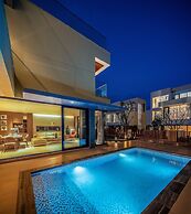 The Five Stars Villa