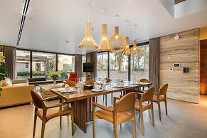 The Five Stars Villa