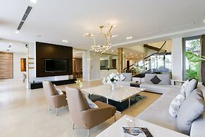 The Five Stars Villa