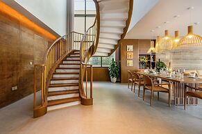 The Five Stars Villa