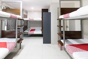 OYO 152 Sangco Condotel