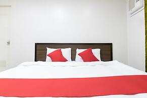 OYO 152 Sangco Condotel