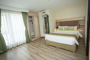 Hotel Crowne Imperial