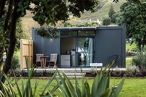 Tatapouri Retreat - Glamping