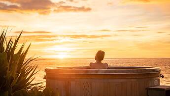 Tatapouri Retreat - Glamping