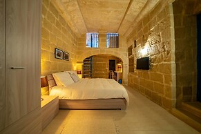 Ta' Pinu B&B