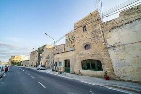 Ta' Pinu B&B