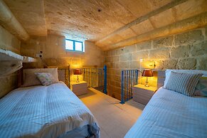 Ta' Pinu B&B