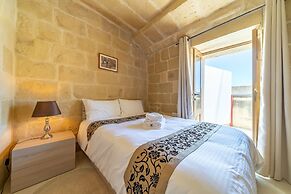 Ta' Pinu B&B