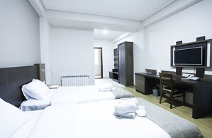 Olympus Hotel By Umbrella