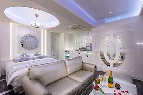 Hotel Dior7 - Adults Only