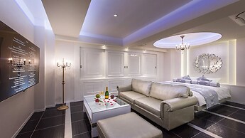 Hotel Dior7 - Adults Only