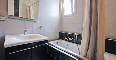 Balconies on Sea - The Garden Apartment