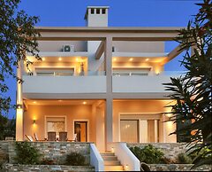Balconies on Sea - The Garden Apartment