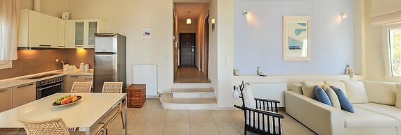 Balconies on Sea - The Garden Apartment