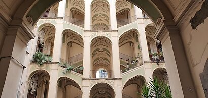 Spanish Palace Rooms, Apartment & Terrace