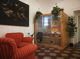 Spanish Palace Rooms, Apartment & Terrace