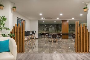 SKYLA Studios & Suites - Jubilee Hills