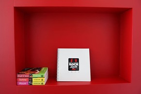 Rock Lobster City Lodge