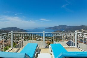 Villa Biba 2 by Lycia Collections