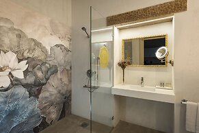 CH Apartments Rooftop Terrace