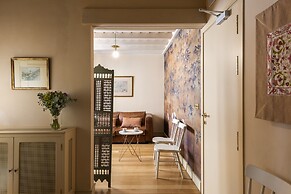 CH Apartments Rooftop Terrace