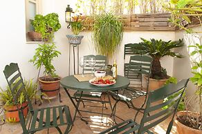 CH Apartments Rooftop Terrace