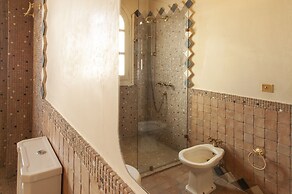 CH Apartments Rooftop Terrace