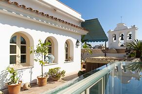 CH Apartments Rooftop Terrace