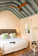 CH Apartments Rooftop Terrace