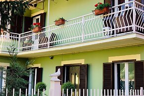 Villa Marengo Guest House