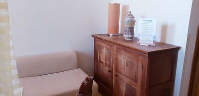 Porta Camollia Apartment