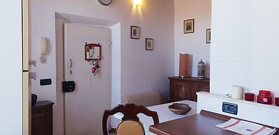 Porta Camollia Apartment