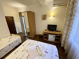 Pioner Hotel