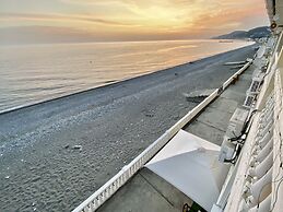 Pioner Hotel